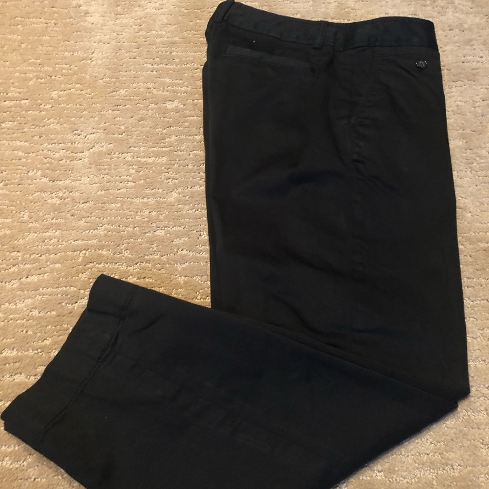 Banana Republic Woman’s Black Cropped Pants